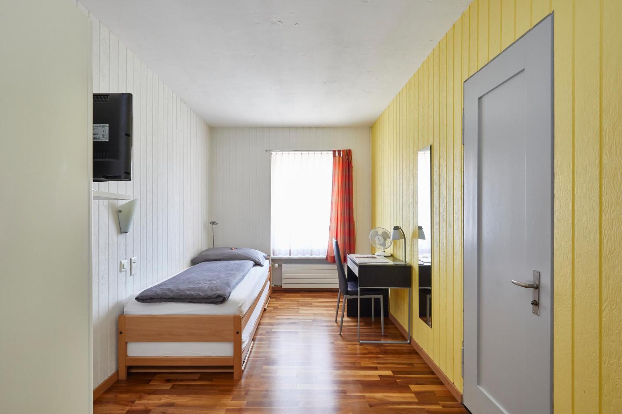 Hotel Rotes Haus بروغ المظهر الخارجي الصورة